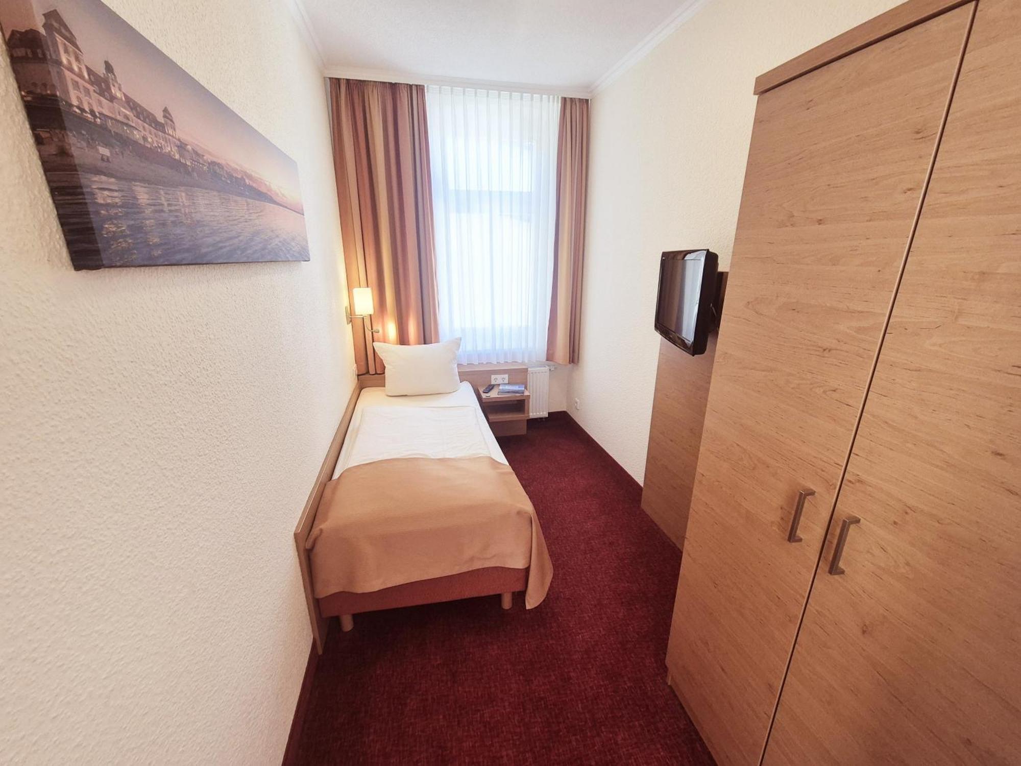 Hotel Villa Meeresgruss Binz Esterno foto